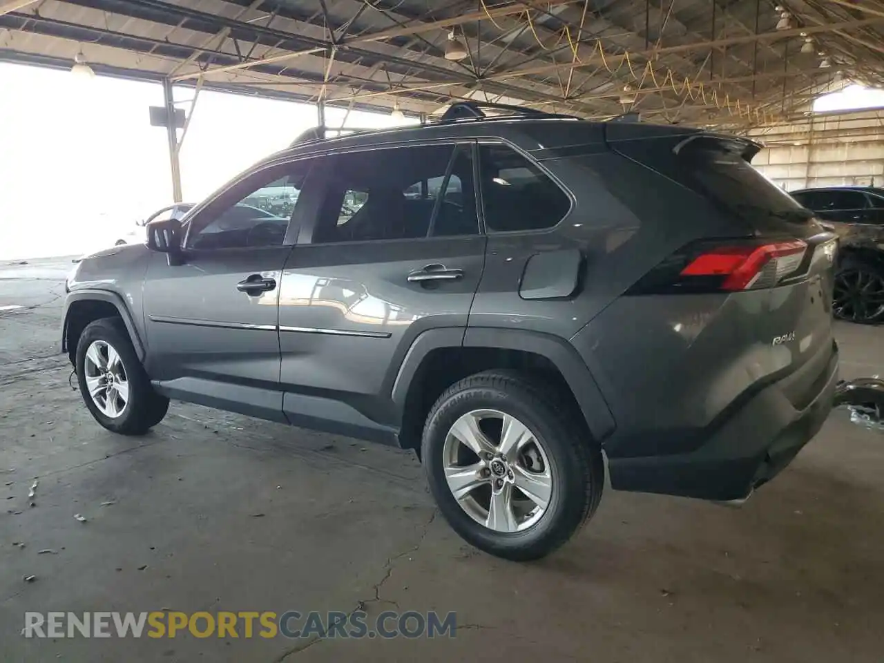 2 Photograph of a damaged car 2T3W1RFV6KC013205 TOYOTA RAV4 2019