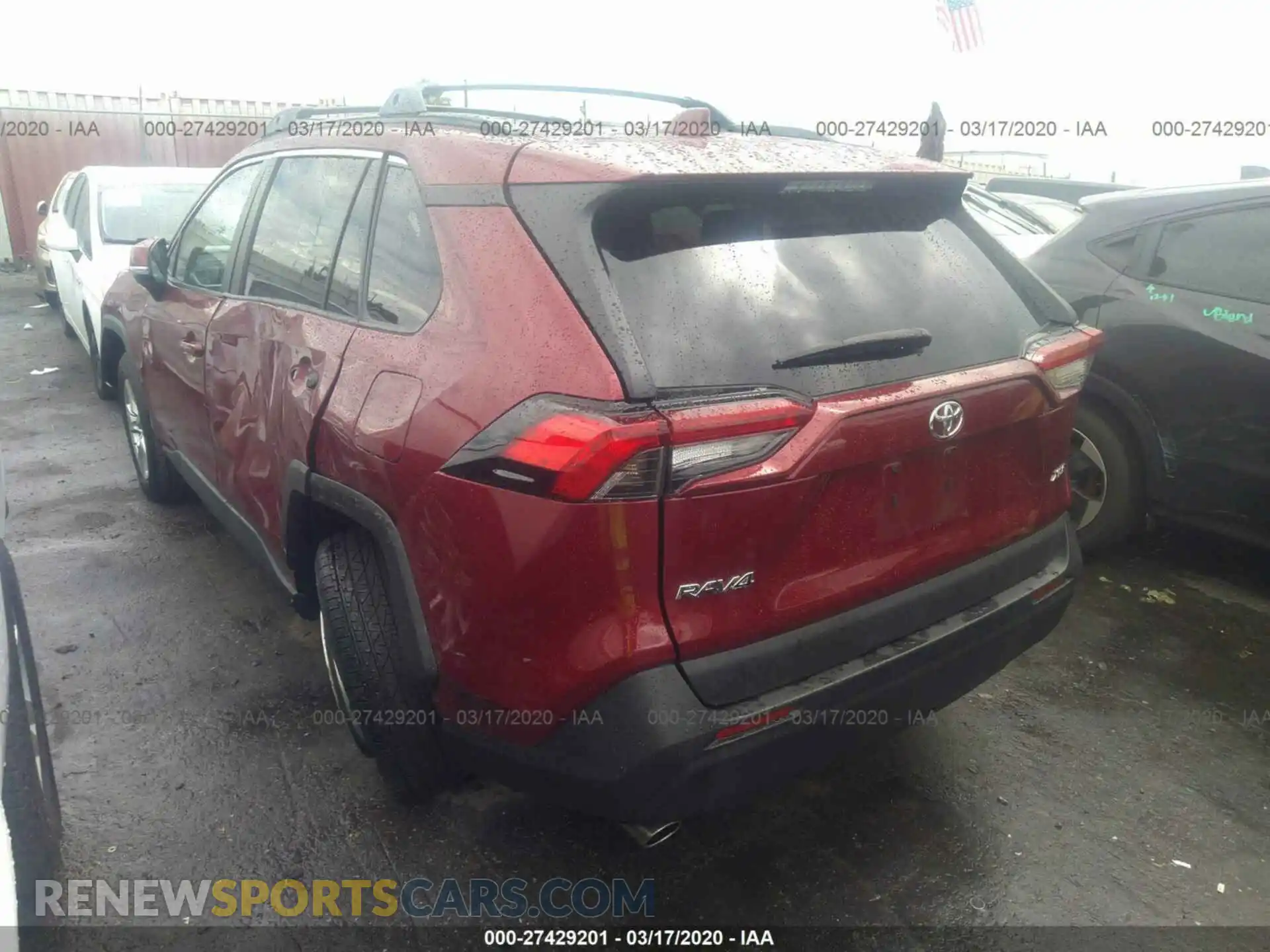 3 Photograph of a damaged car 2T3W1RFV6KW010237 TOYOTA RAV4 2019