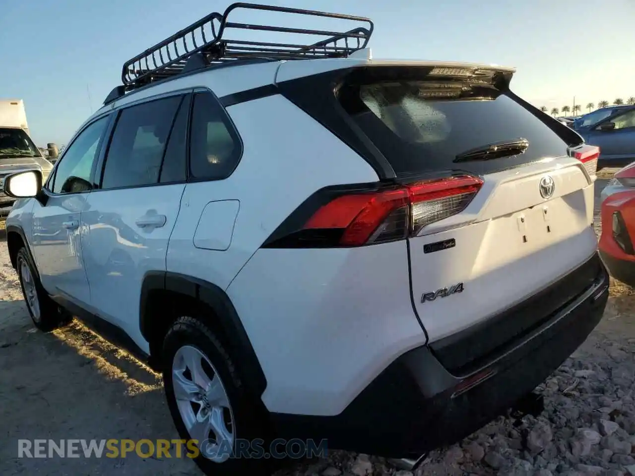 2 Photograph of a damaged car 2T3W1RFV7KC024309 TOYOTA RAV4 2019