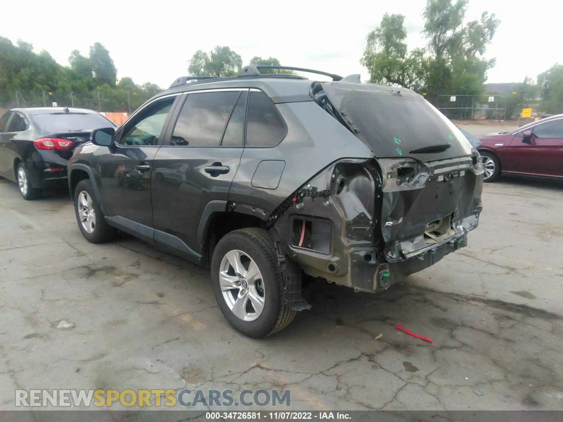3 fotografías del automóvil dañado 2T3W1RFV7KC028067 TOYOTA RAV4 2019