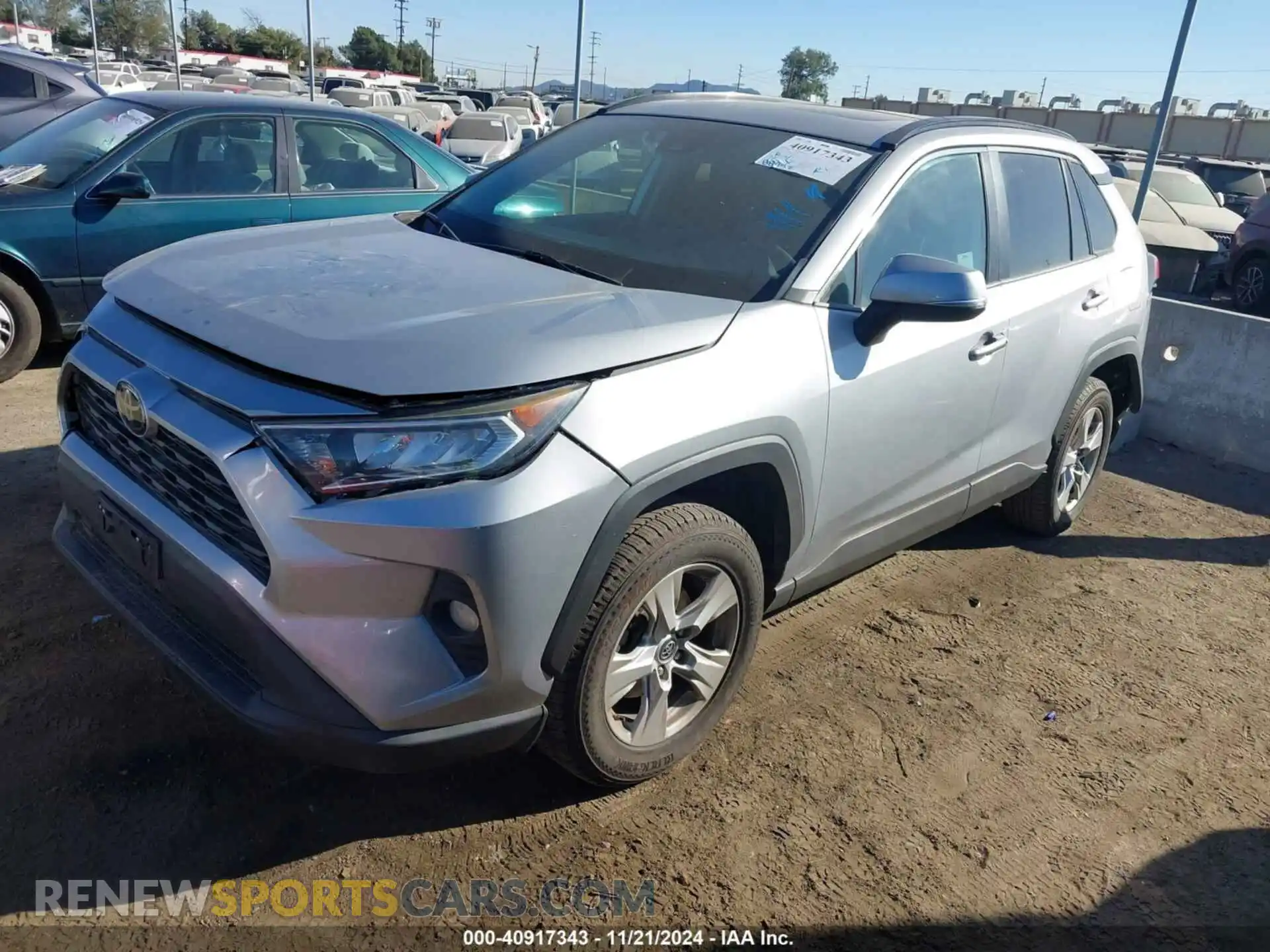 2 Photograph of a damaged car 2T3W1RFV7KW026687 TOYOTA RAV4 2019