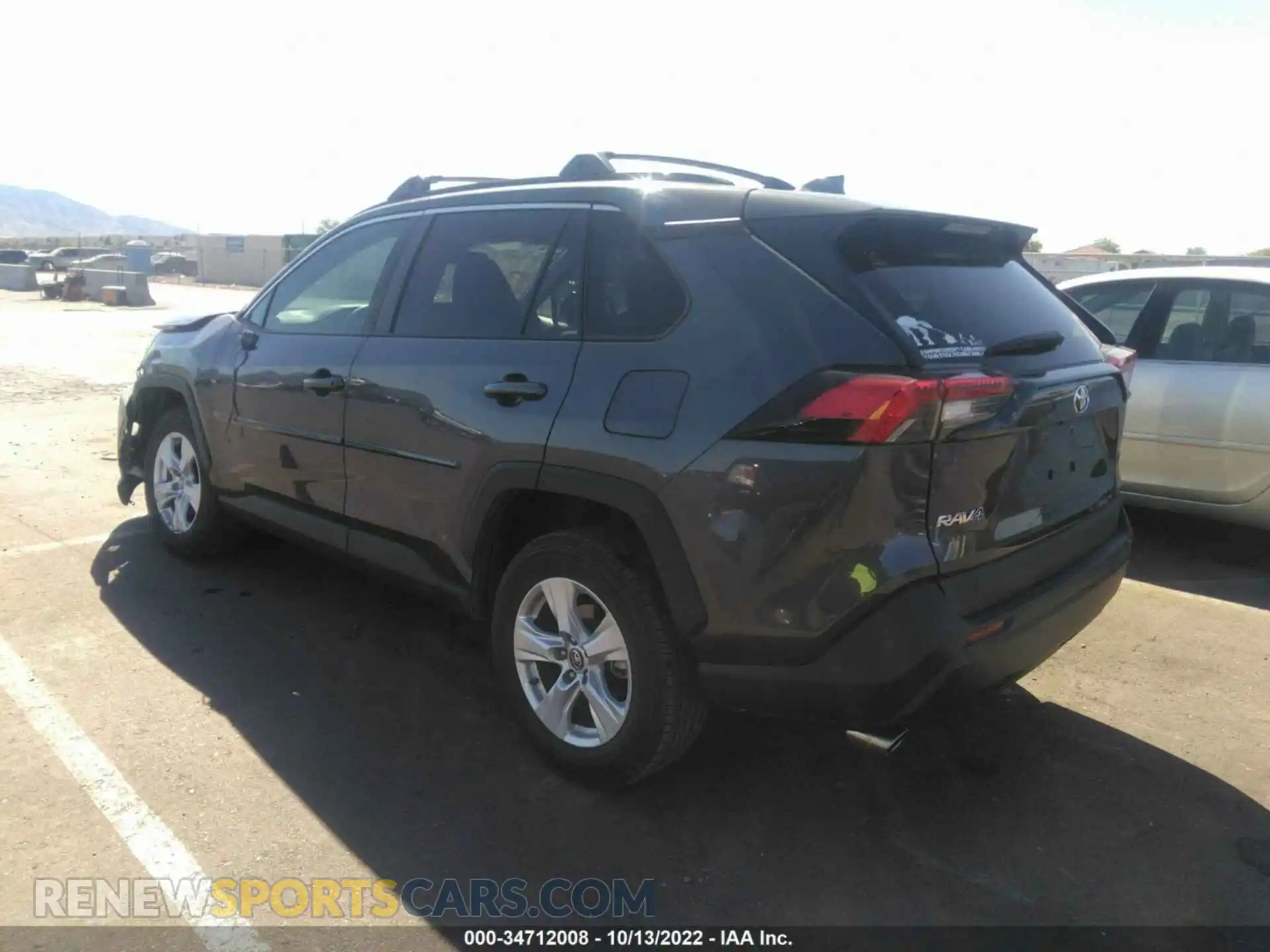 3 Photograph of a damaged car 2T3W1RFV7KW053419 TOYOTA RAV4 2019