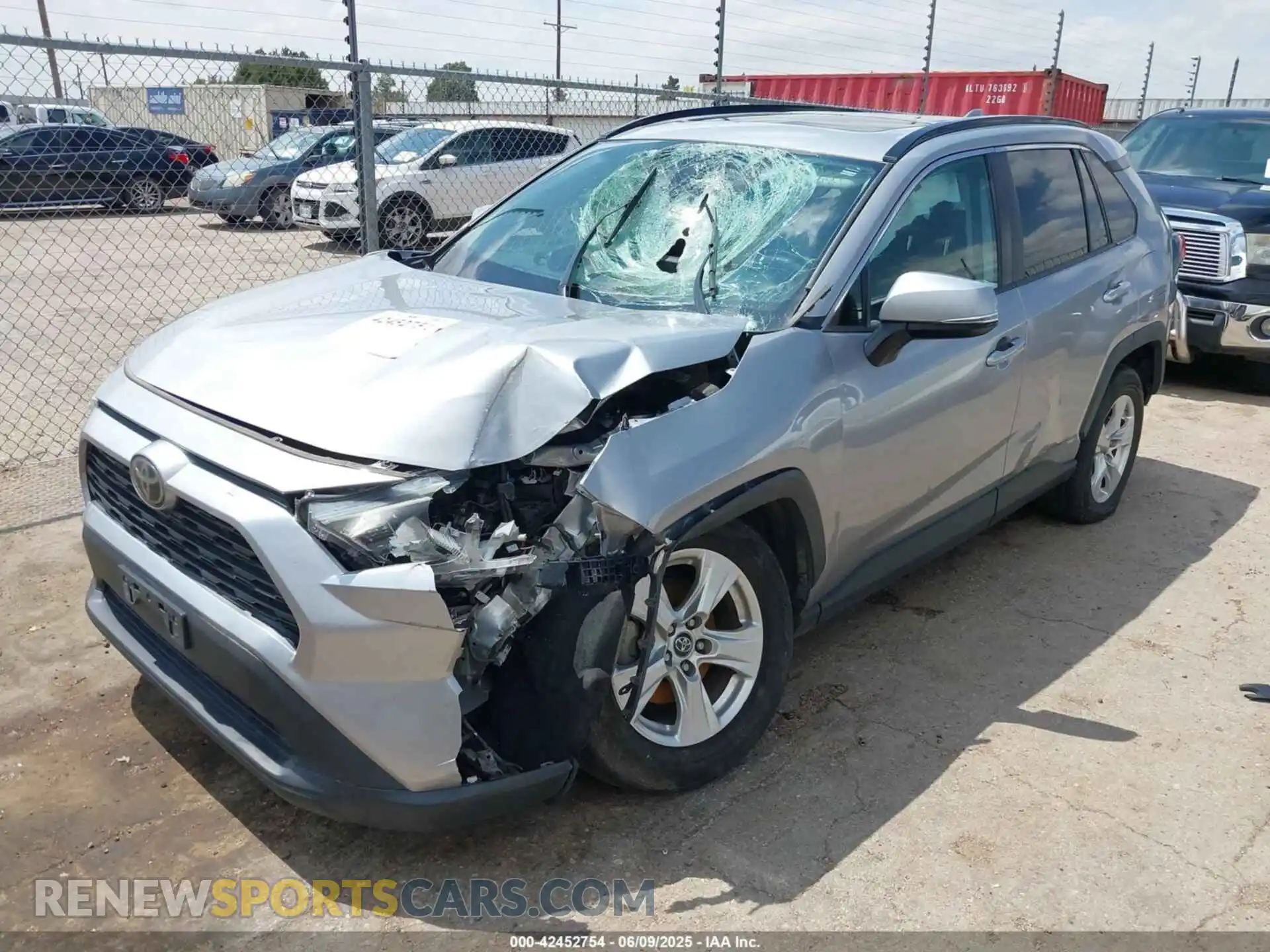 2 Photograph of a damaged car 2T3W1RFV9KC005471 TOYOTA RAV4 2019