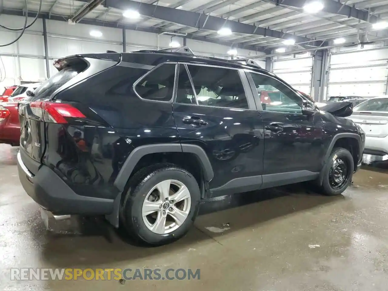 3 Photograph of a damaged car 2T3W1RFV9KW034211 TOYOTA RAV4 2019