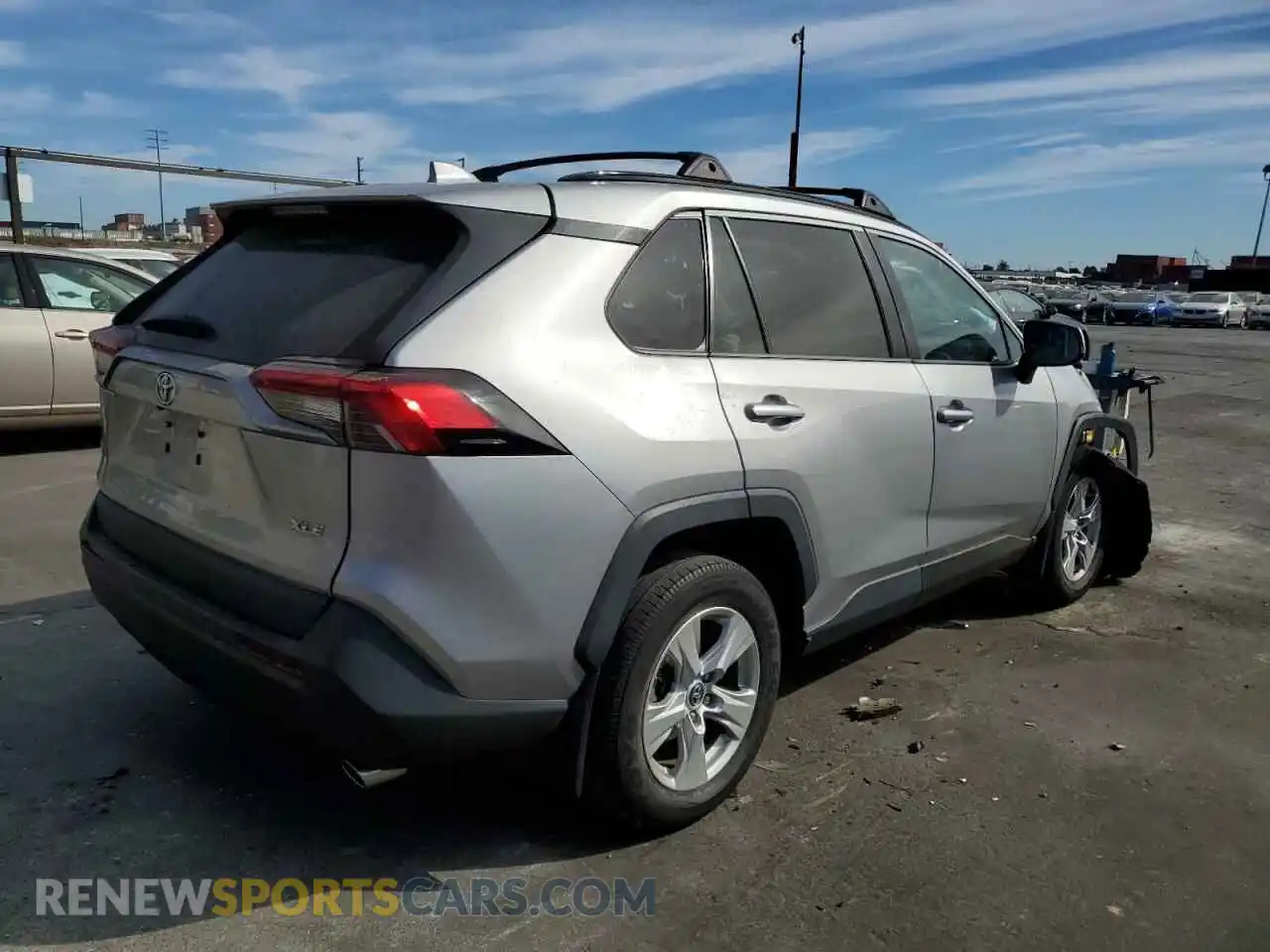 3 Photograph of a damaged car 2T3W1RFVXKC017659 TOYOTA RAV4 2019