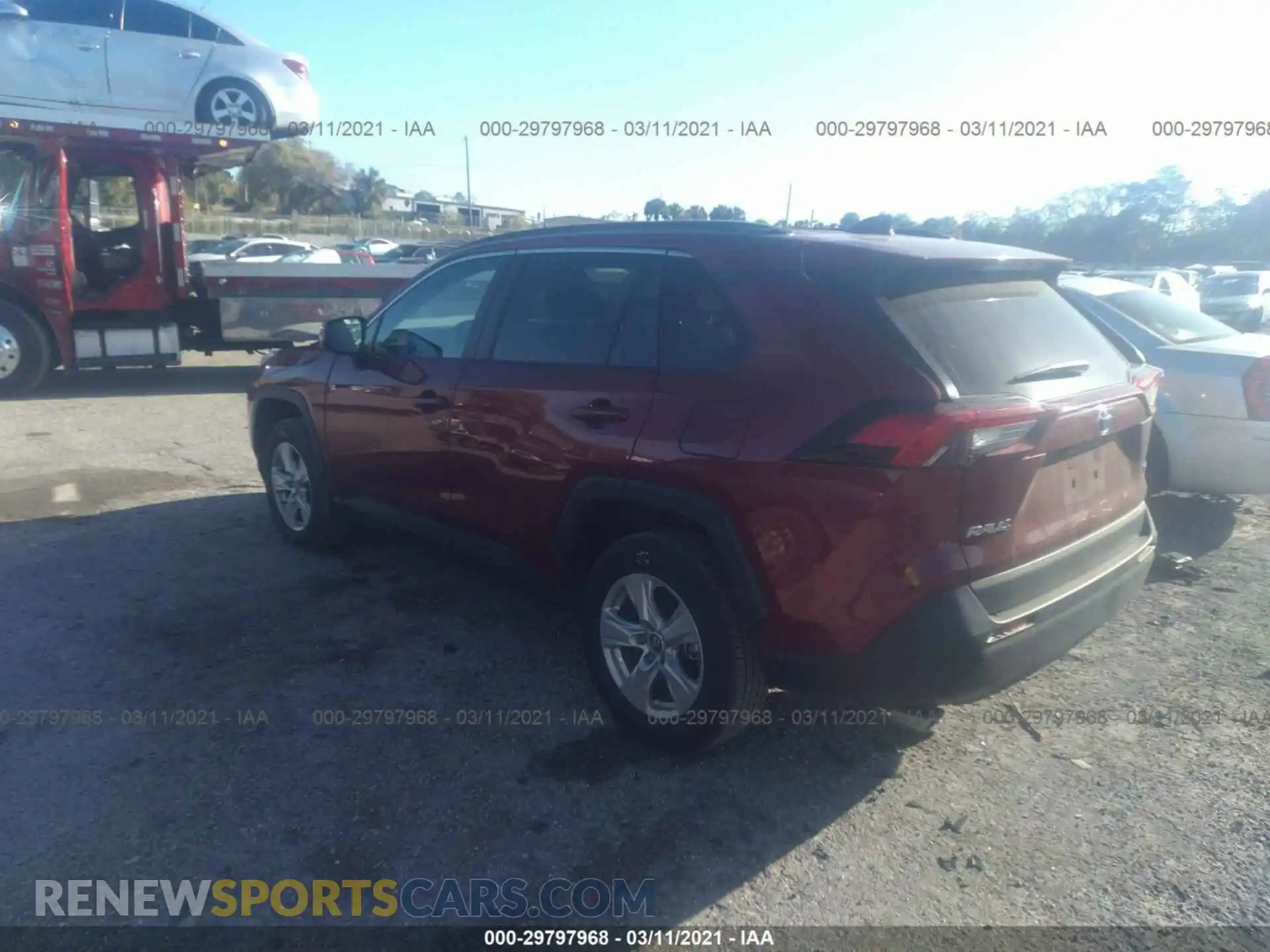 3 Photograph of a damaged car 2T3W1RFVXKW052006 TOYOTA RAV4 2019