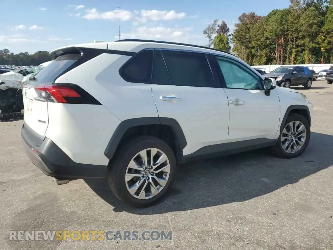 3 Photograph of a damaged car 2T3Y1RFV0KW014230 TOYOTA RAV4 2019