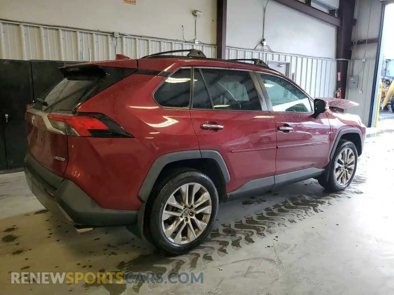 3 Photograph of a damaged car 2T3Y1RFV2KW019610 TOYOTA RAV4 2019