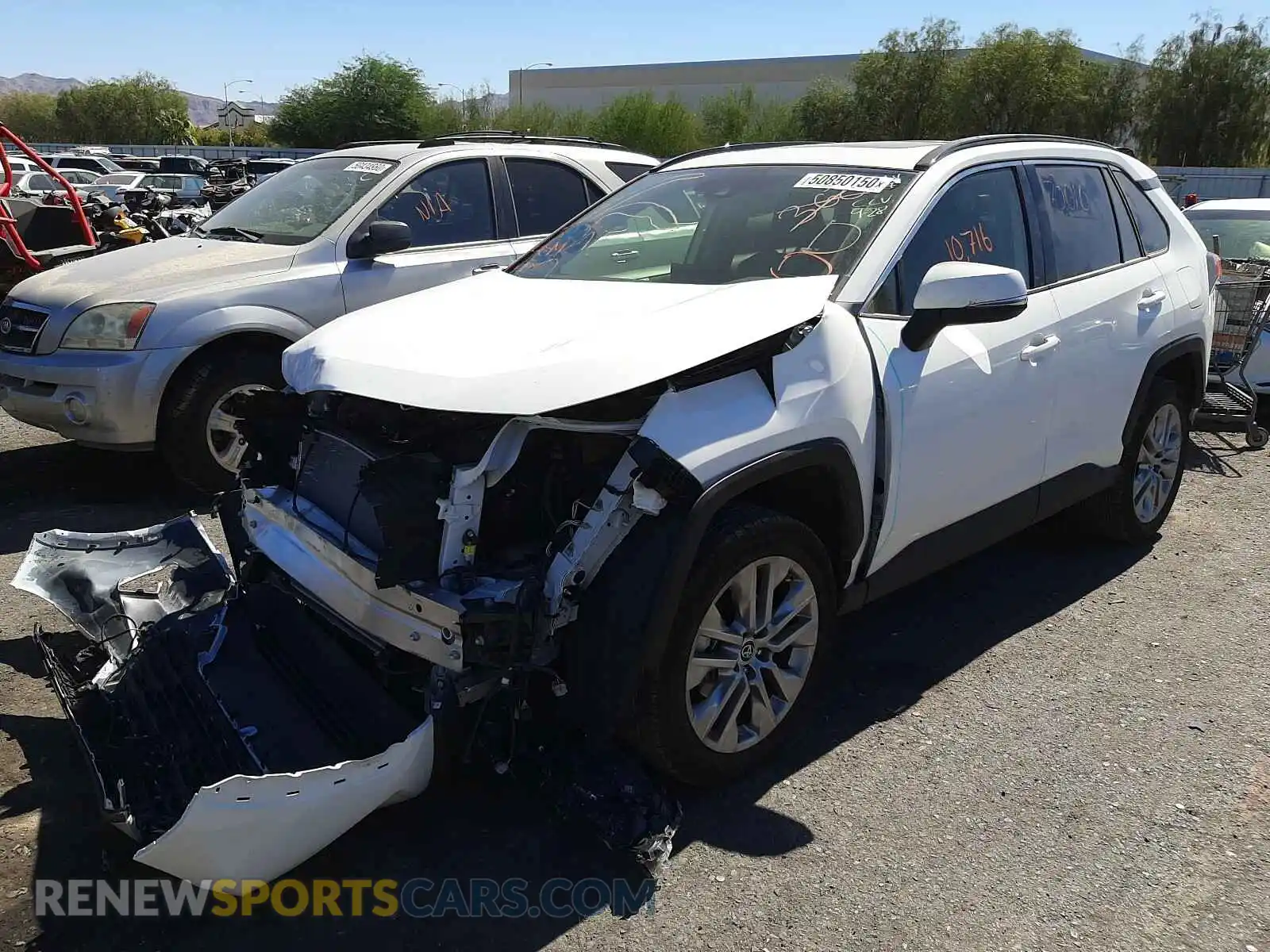2 Photograph of a damaged car JTMA1RFV3KD030582 TOYOTA RAV4 2019