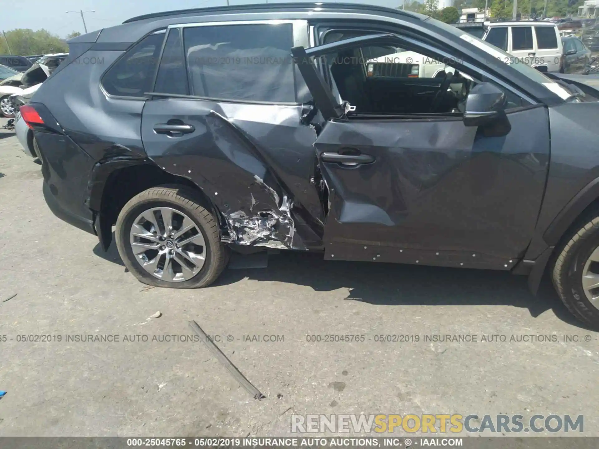 6 Photograph of a damaged car JTMA1RFV7KD515470 TOYOTA RAV4 2019