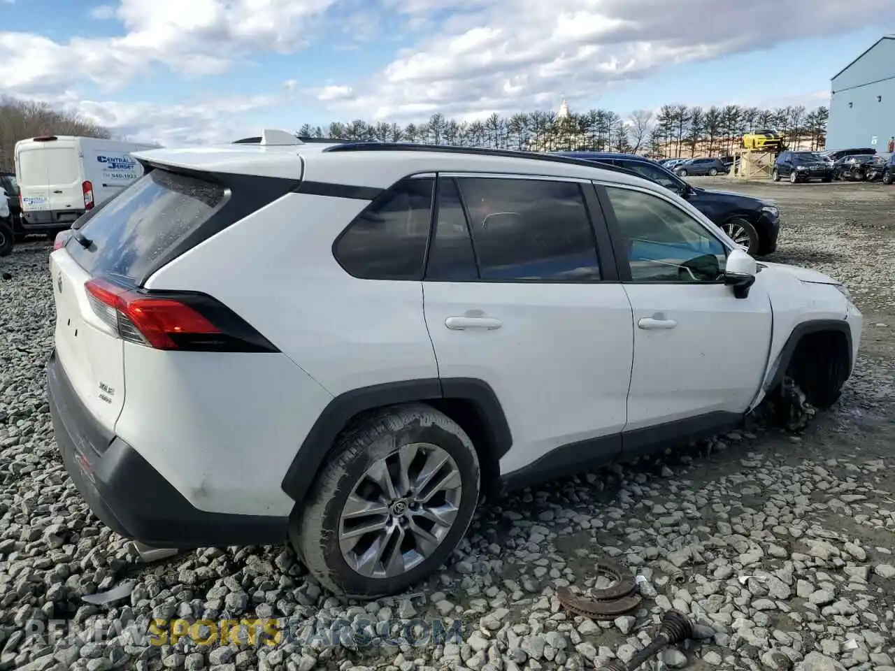 3 Photograph of a damaged car JTMA1RFV8KD045157 TOYOTA RAV4 2019