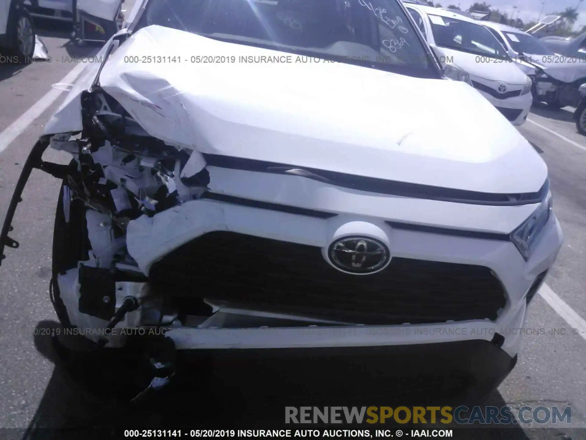 6 Photograph of a damaged car JTMC1RFV2KD008369 TOYOTA RAV4 2019