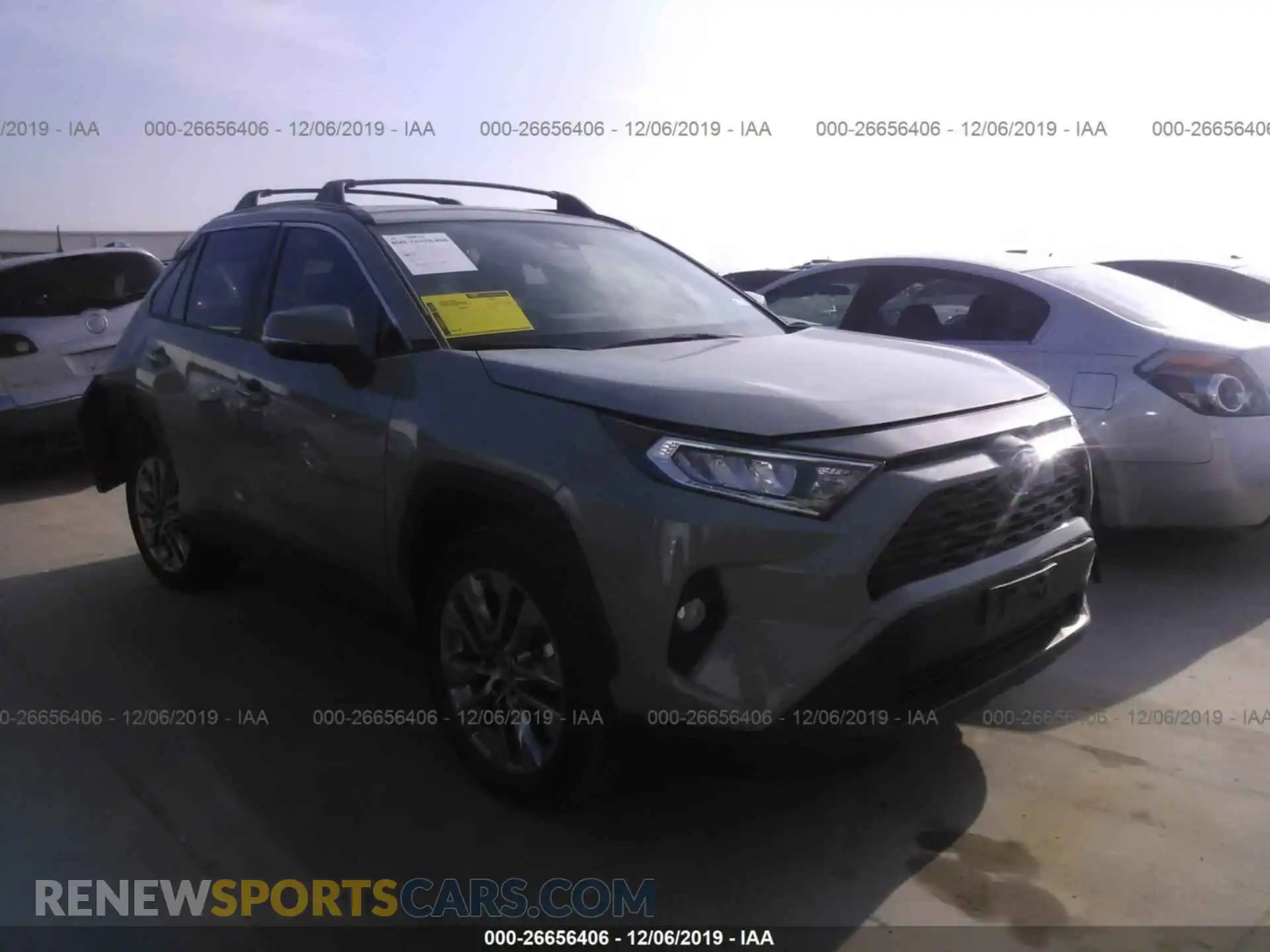1 Photograph of a damaged car JTMC1RFV3KD500084 TOYOTA RAV4 2019