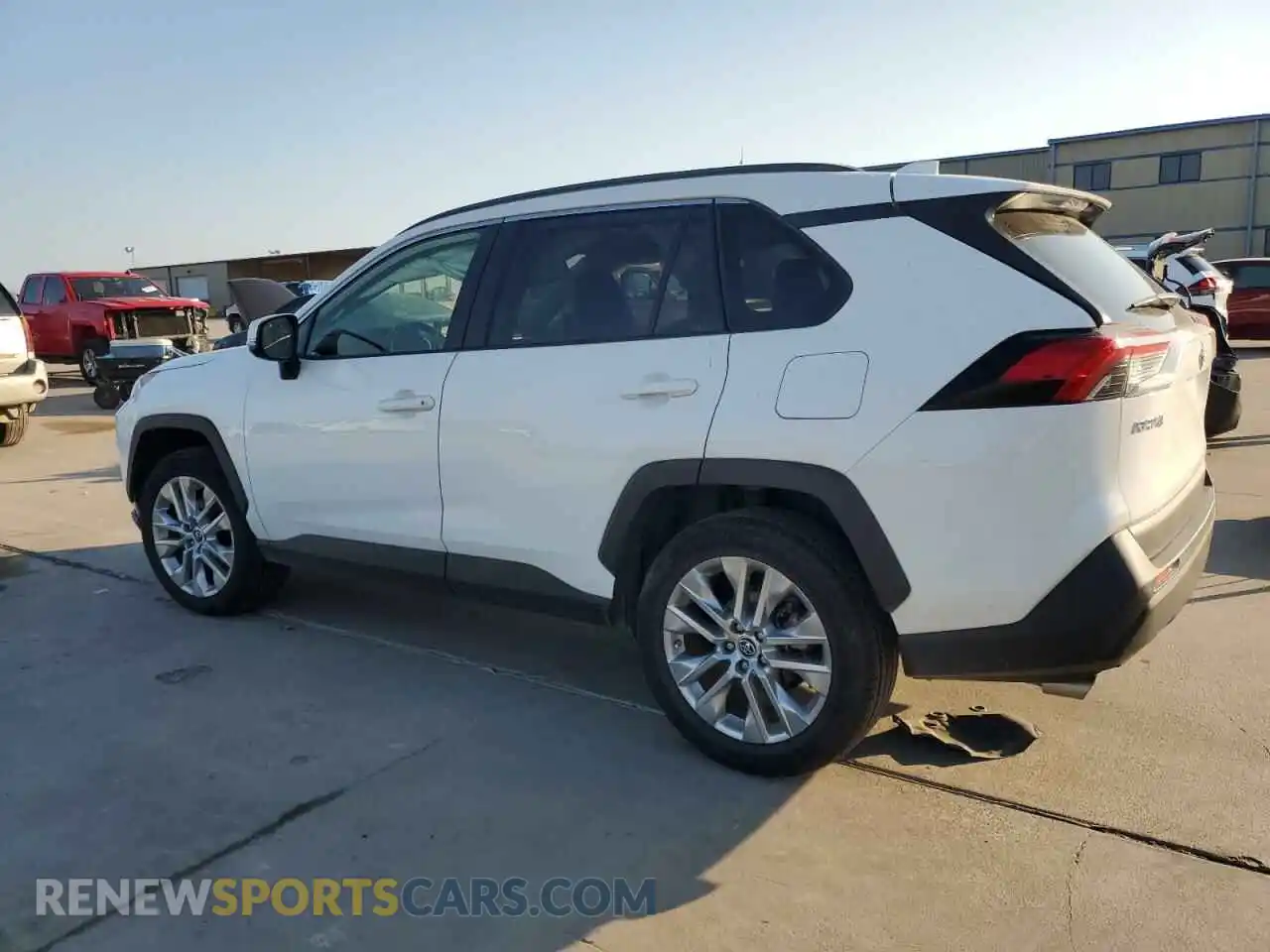 2 Photograph of a damaged car JTMC1RFV9KD024584 TOYOTA RAV4 2019