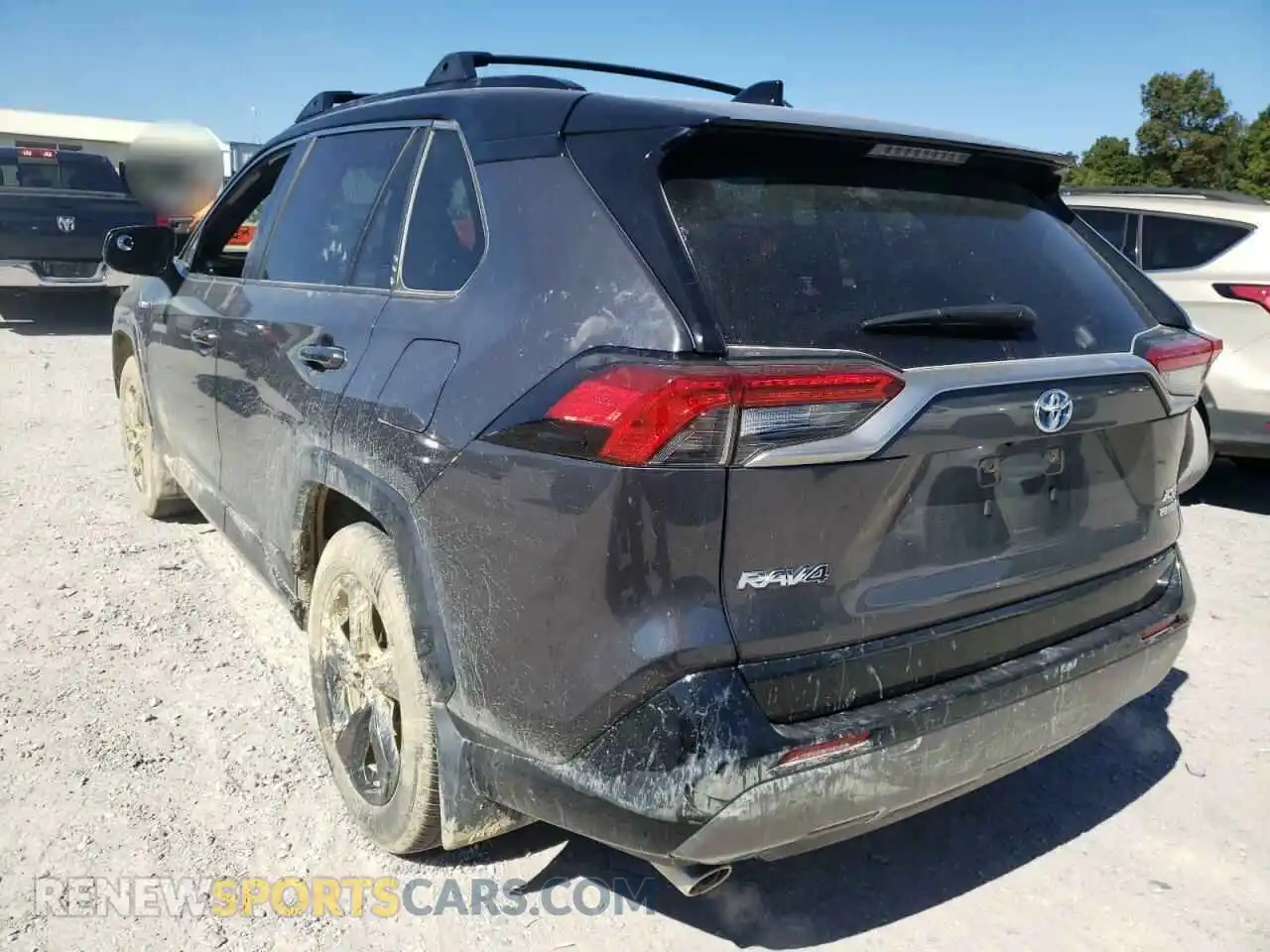 3 Photograph of a damaged car JTMEWRFV0KJ002369 TOYOTA RAV4 2019