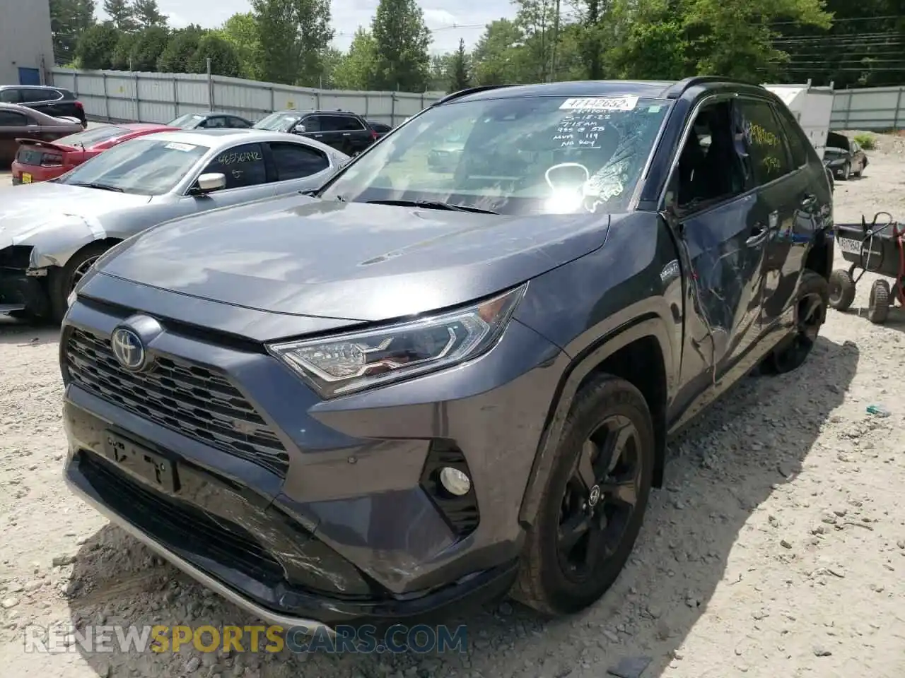 2 Photograph of a damaged car JTMEWRFV4KD504476 TOYOTA RAV4 2019