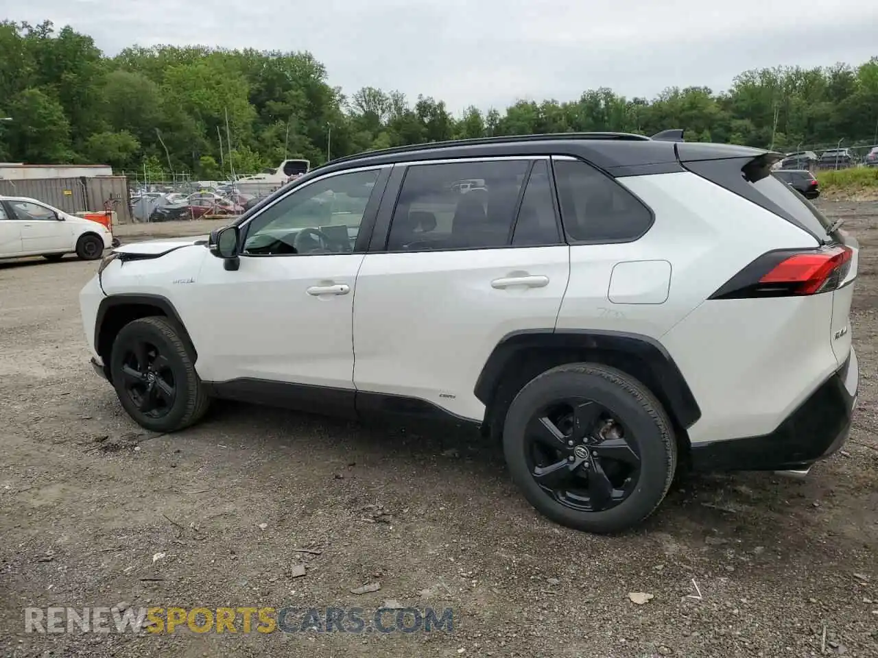 2 Photograph of a damaged car JTMEWRFV4KJ004433 TOYOTA RAV4 2019