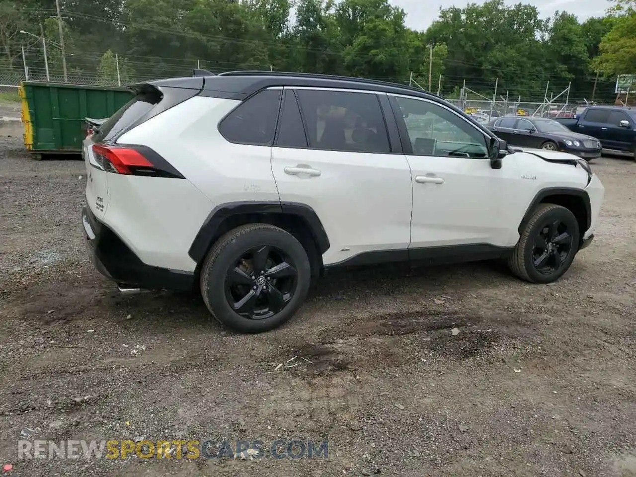 3 Photograph of a damaged car JTMEWRFV4KJ004433 TOYOTA RAV4 2019