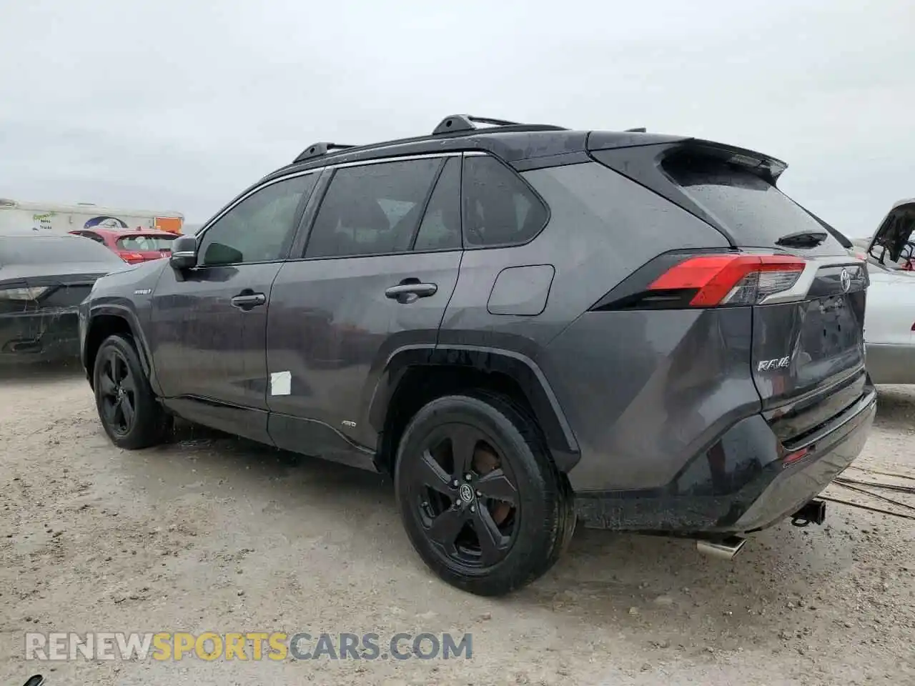 2 Photograph of a damaged car JTMEWRFV5KJ004716 TOYOTA RAV4 2019