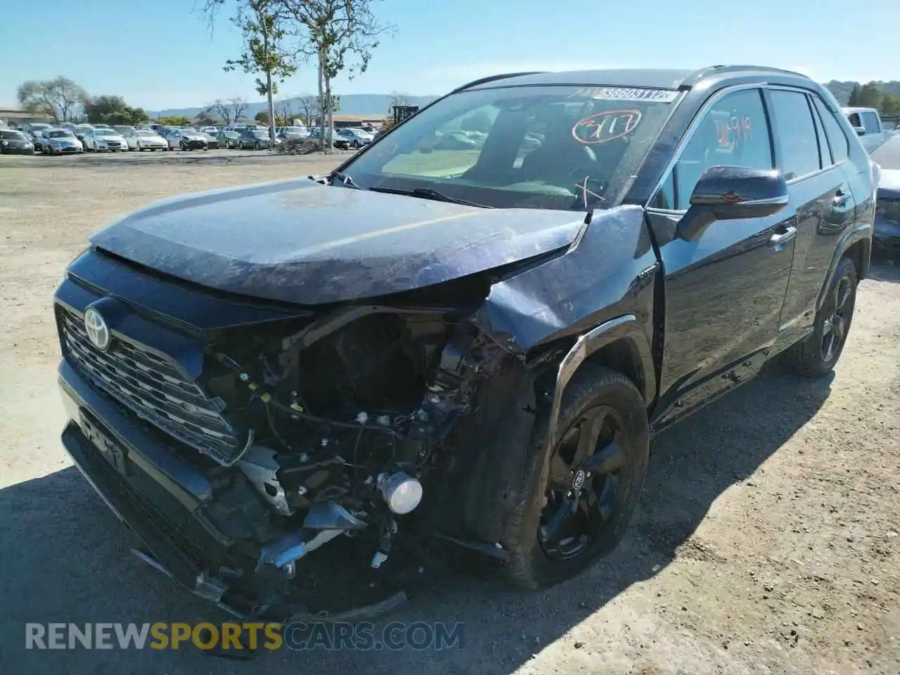 2 Photograph of a damaged car JTMEWRFV6KD518914 TOYOTA RAV4 2019