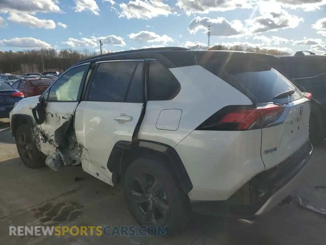 2 Photograph of a damaged car JTMEWRFV7KJ008220 TOYOTA RAV4 2019
