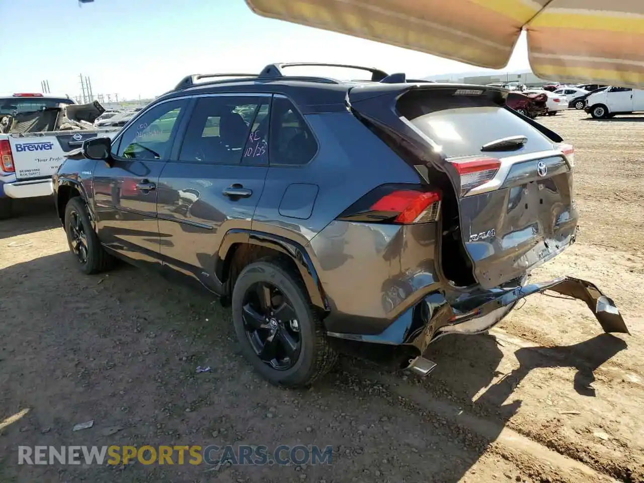 3 Photograph of a damaged car JTMEWRFV9KJ018473 TOYOTA RAV4 2019