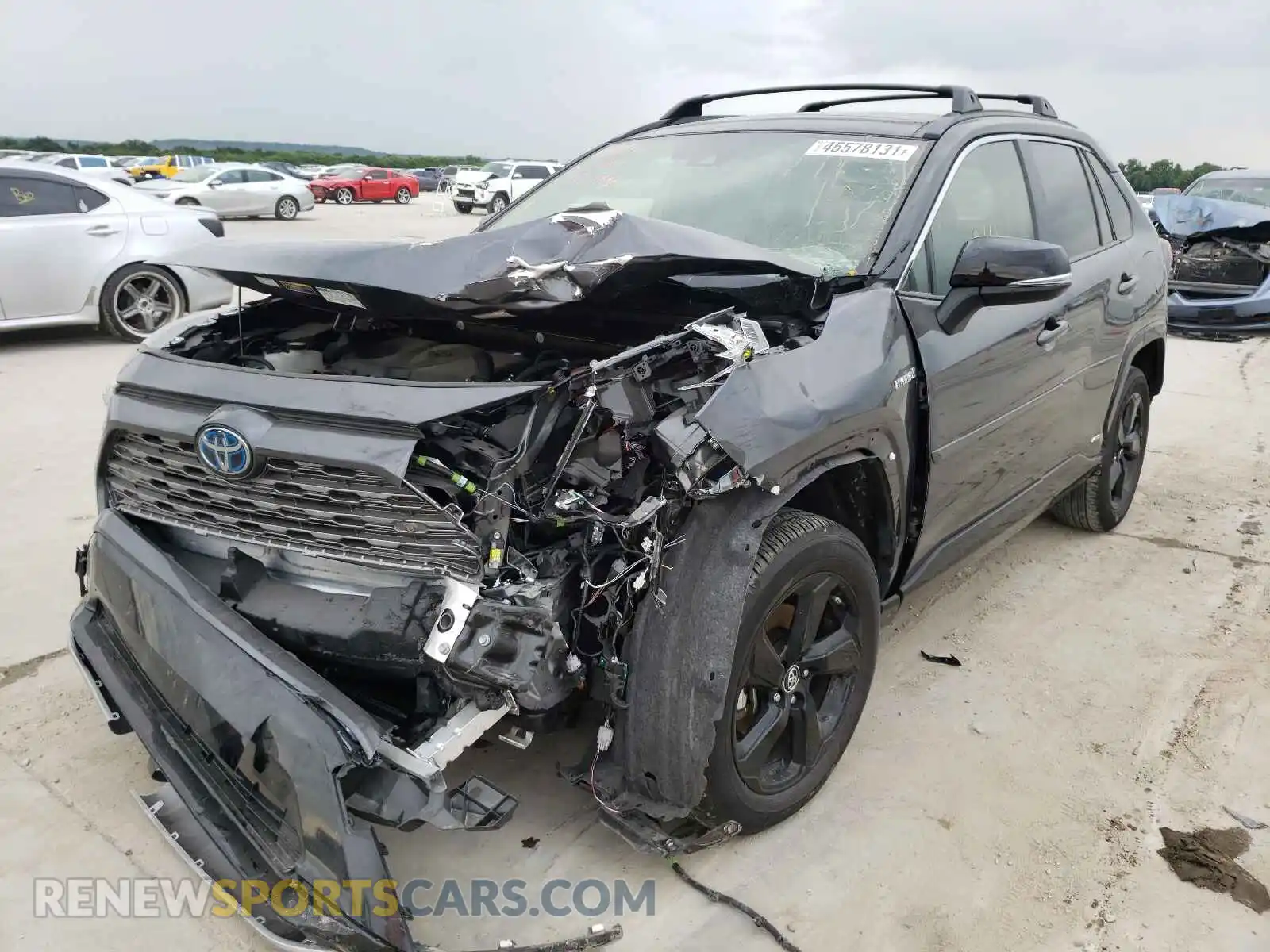 2 Photograph of a damaged car JTMEWRFVXKJ018062 TOYOTA RAV4 2019