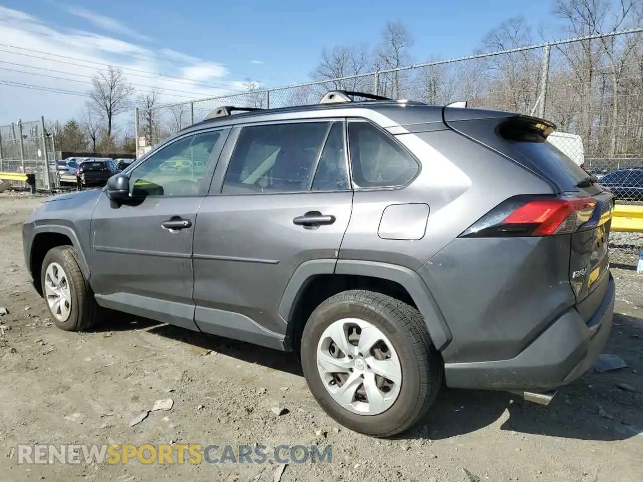 2 Photograph of a damaged car JTMF1RFV0KD503196 TOYOTA RAV4 2019