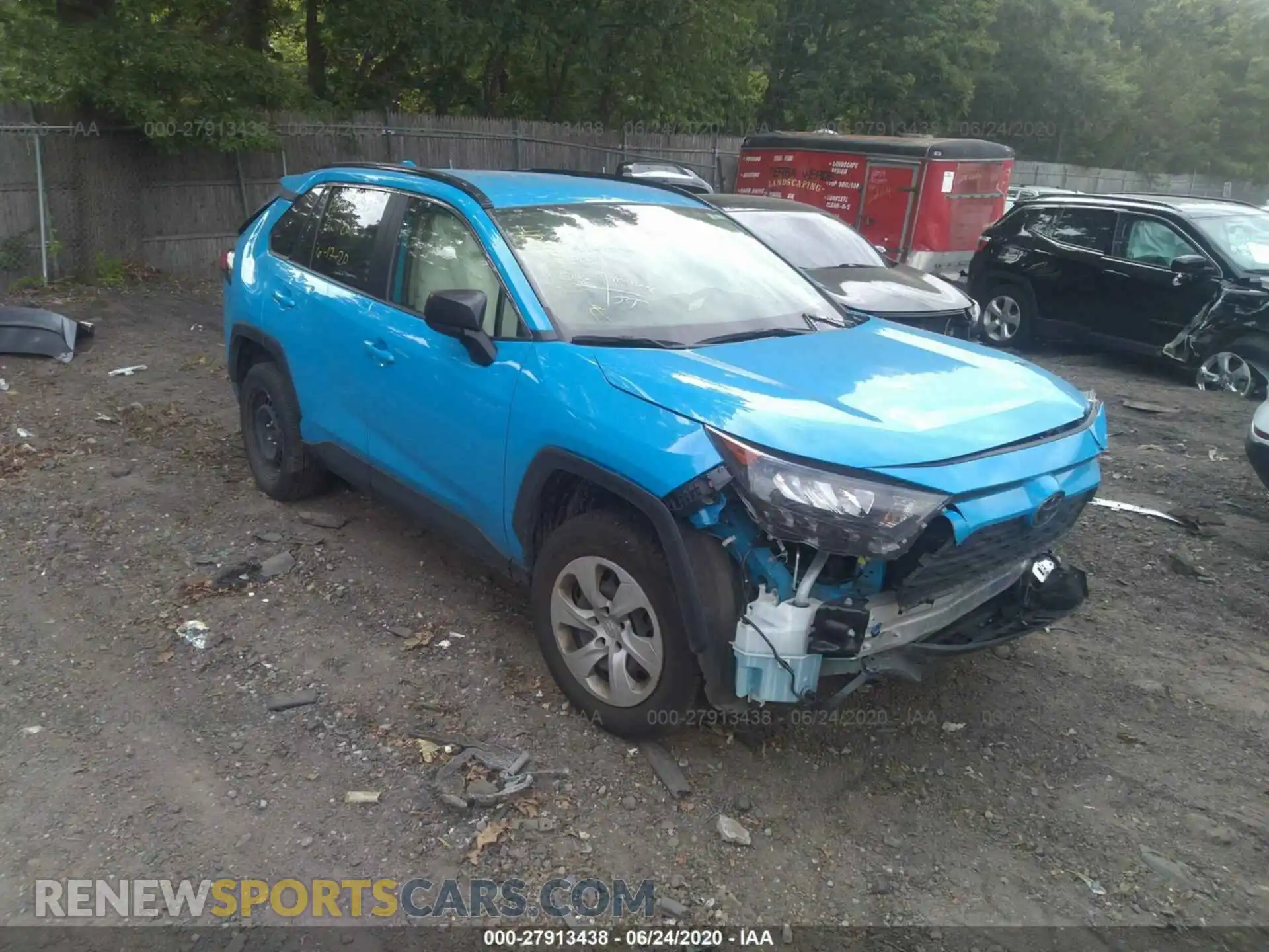 1 Photograph of a damaged car JTMF1RFV5KJ005237 TOYOTA RAV4 2019