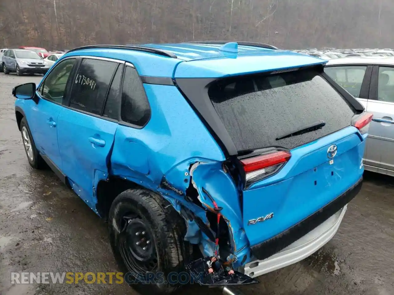 3 Photograph of a damaged car JTMF1RFV5KJ011894 TOYOTA RAV4 2019