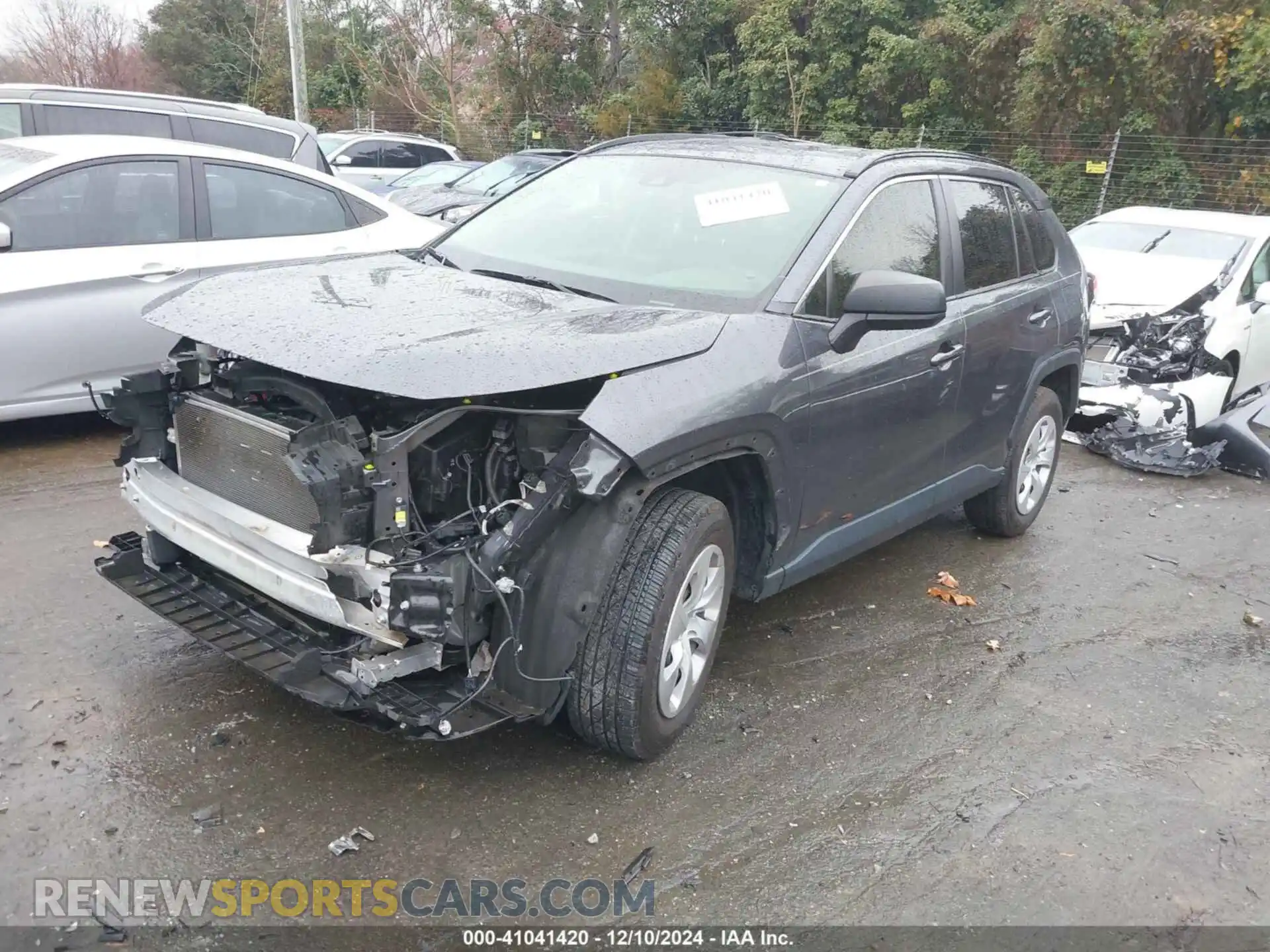 2 Photograph of a damaged car JTMF1RFV7KD034351 TOYOTA RAV4 2019