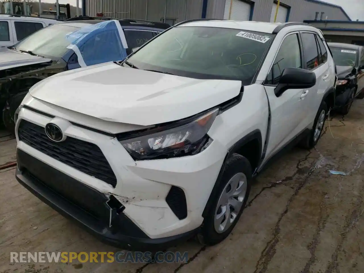 2 Photograph of a damaged car JTMF1RFVXKD022498 TOYOTA RAV4 2019