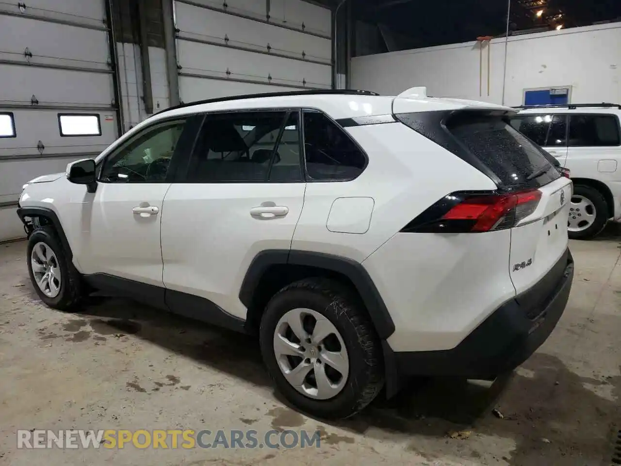 2 Photograph of a damaged car JTMG1RFV1KJ010407 TOYOTA RAV4 2019