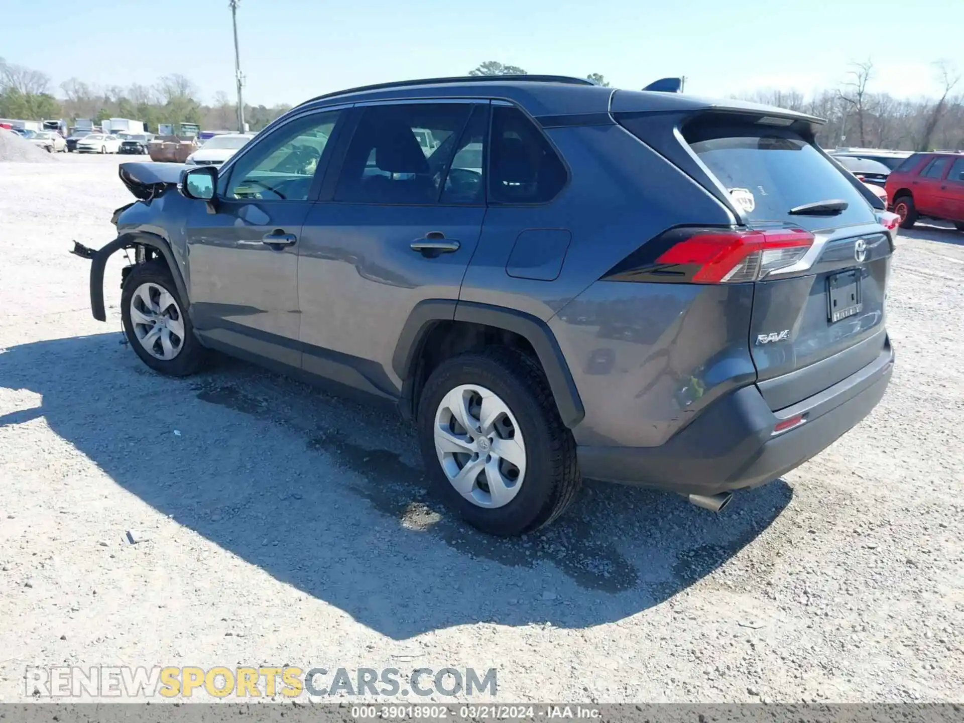 3 fotografías del automóvil dañado JTMG1RFV7KD006845 TOYOTA RAV4 2019