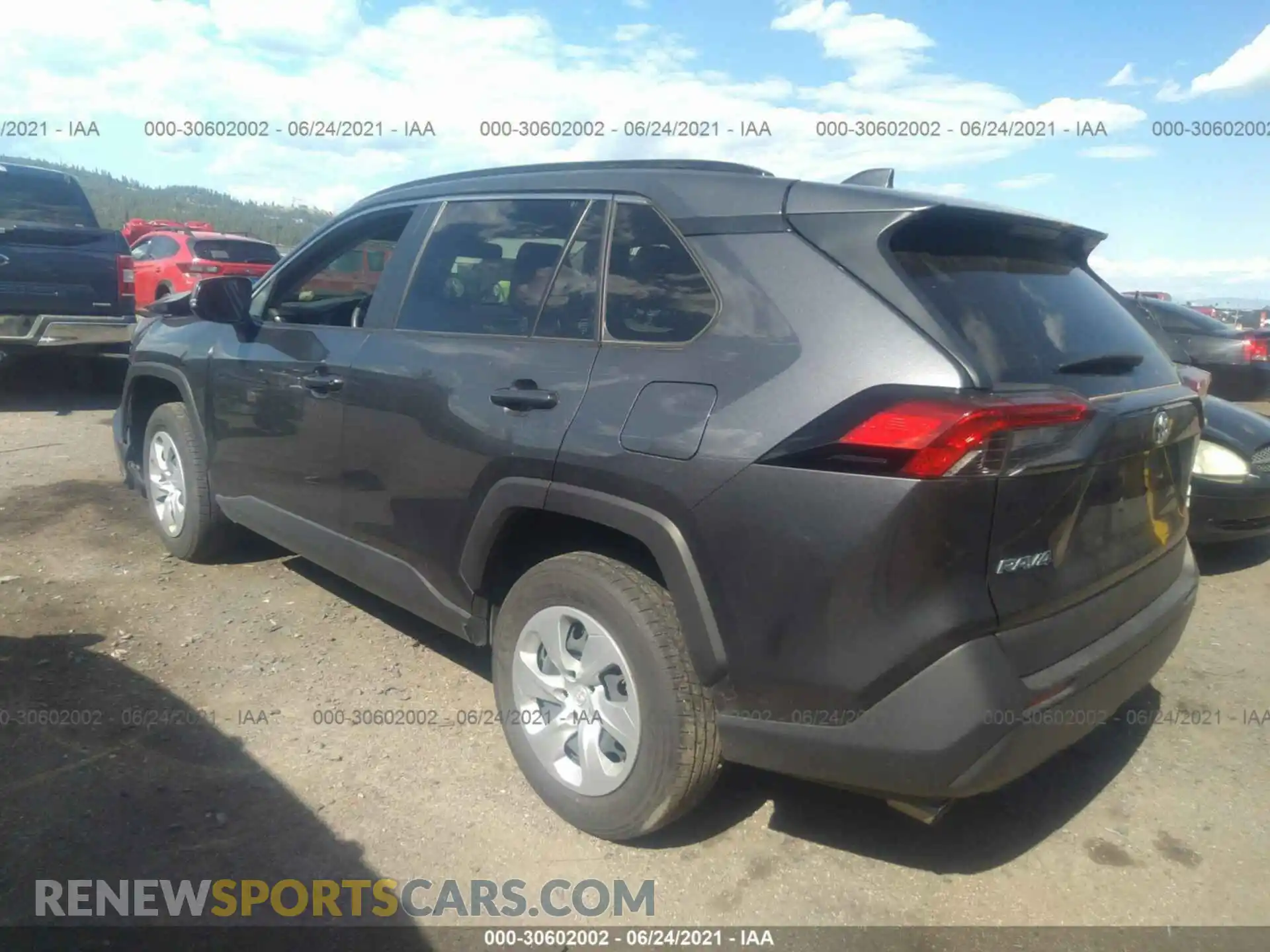 3 Photograph of a damaged car JTMG1RFV9KD033352 TOYOTA RAV4 2019