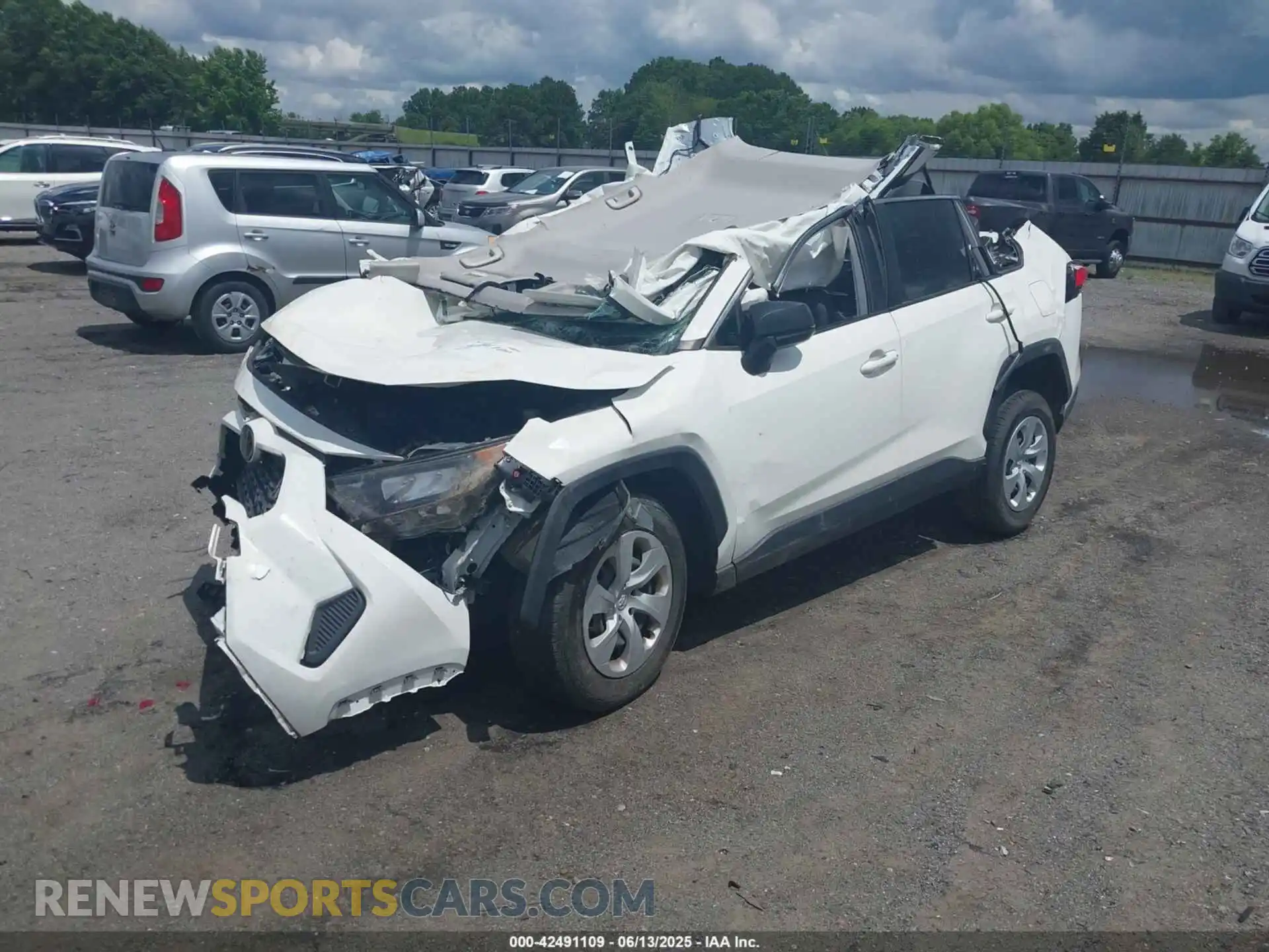 2 Фотография поврежденного автомобиля JTMH1RFV2KD028532 TOYOTA RAV4 2019