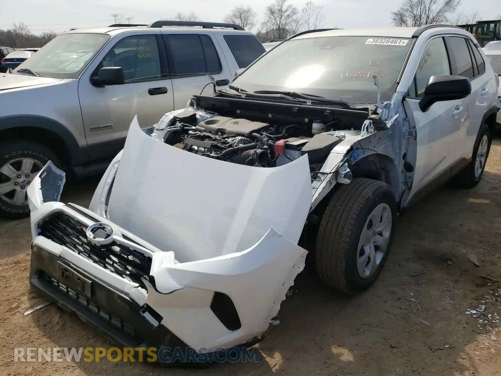 2 Photograph of a damaged car JTMH1RFV2KD038963 TOYOTA RAV4 2019