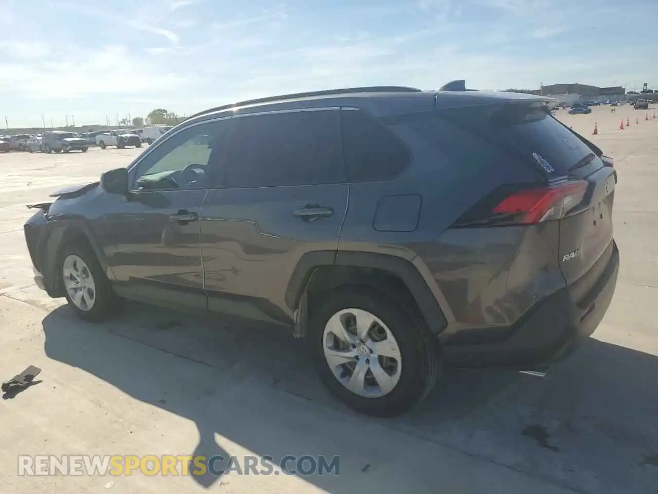2 Photograph of a damaged car JTMH1RFV2KJ009870 TOYOTA RAV4 2019