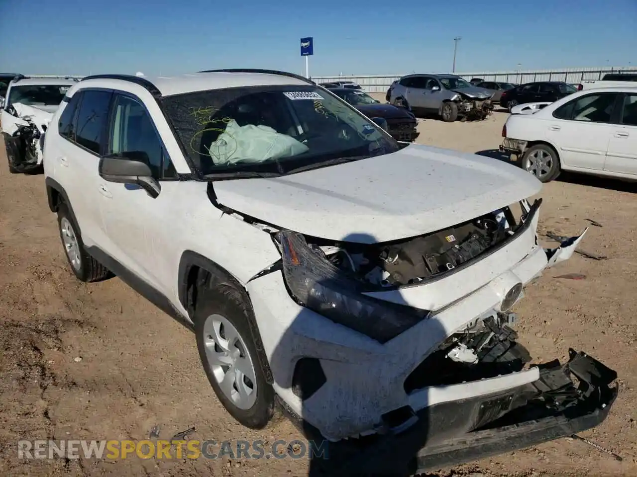 1 Photograph of a damaged car JTMH1RFV3KD040401 TOYOTA RAV4 2019