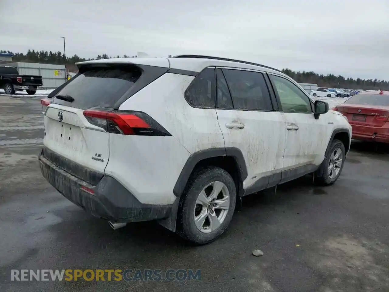 3 Photograph of a damaged car JTMLWRFV7KD025296 TOYOTA RAV4 2019