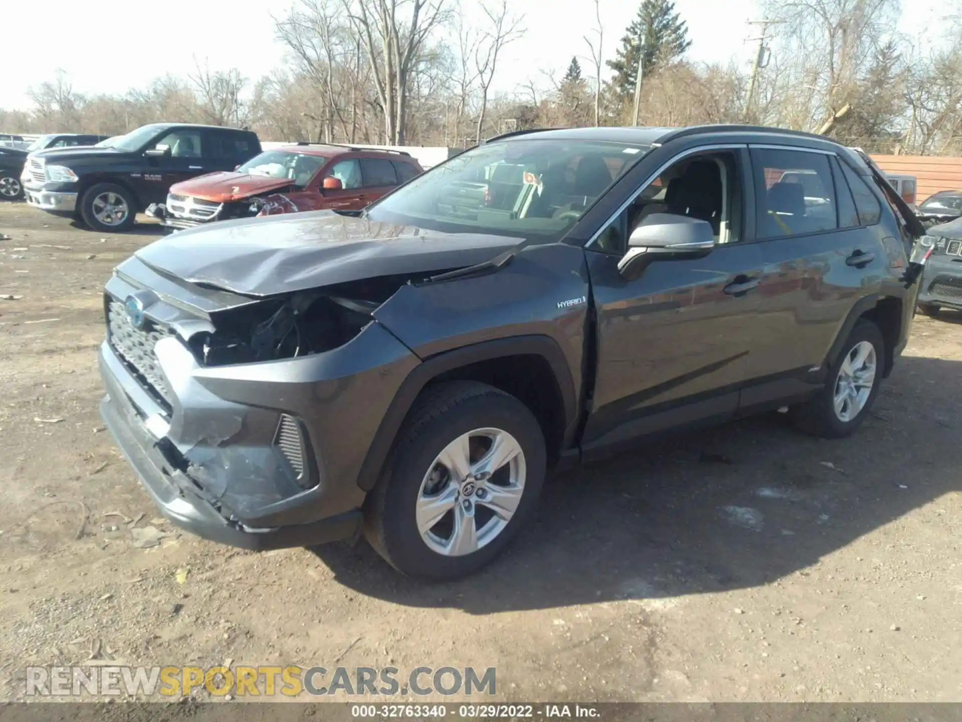 2 Photograph of a damaged car JTMMWRFV0KD011647 TOYOTA RAV4 2019