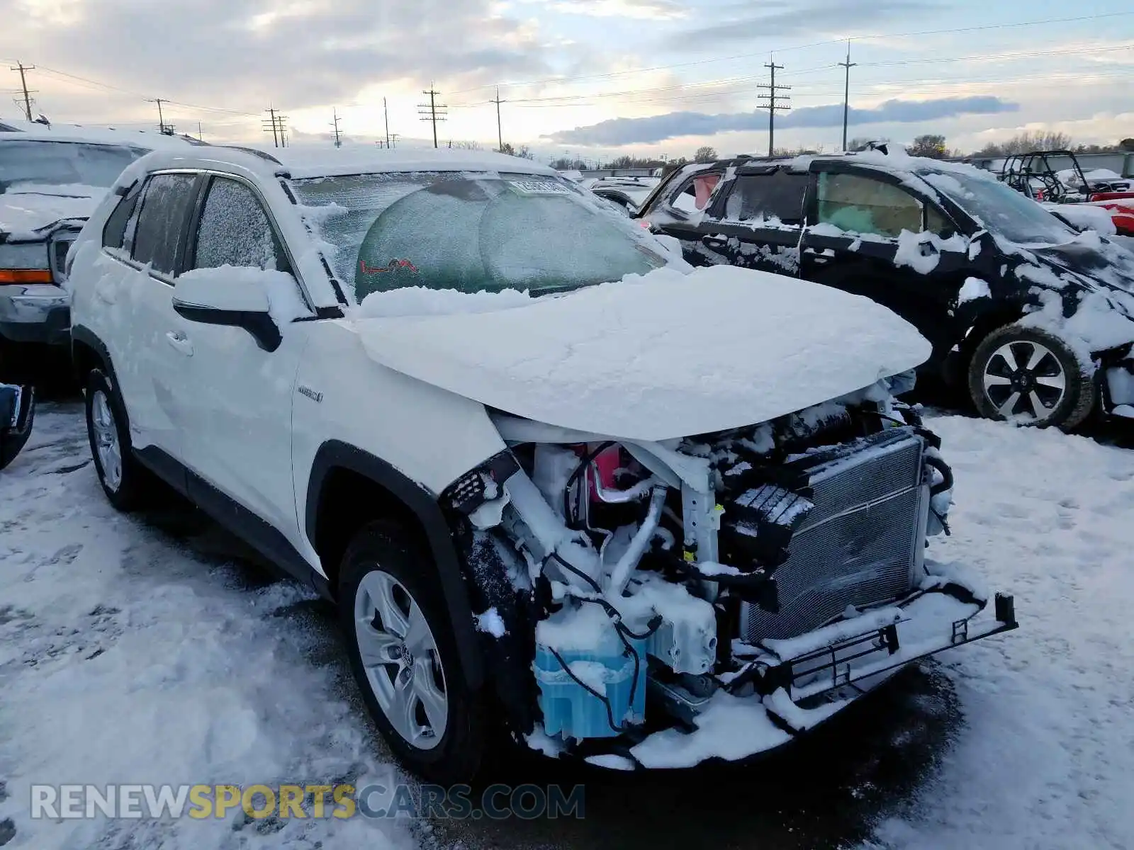 1 Photograph of a damaged car JTMMWRFV2KD014193 TOYOTA RAV4 2019