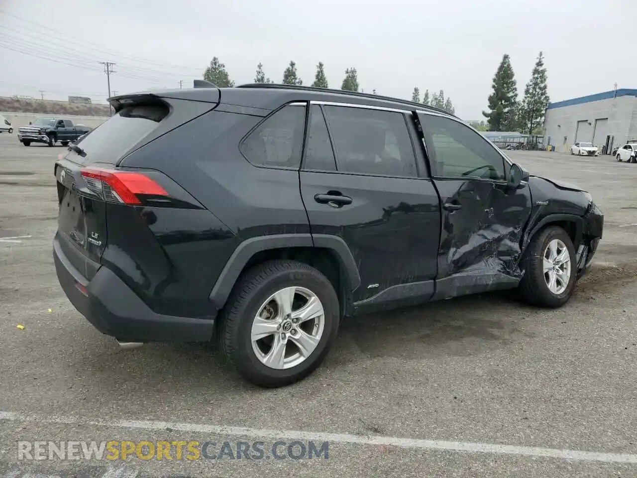 3 Photograph of a damaged car JTMMWRFV7KD013671 TOYOTA RAV4 2019