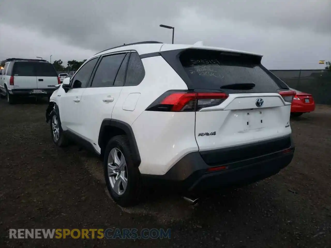 3 Photograph of a damaged car JTMMWRFV9KD041083 TOYOTA RAV4 2019