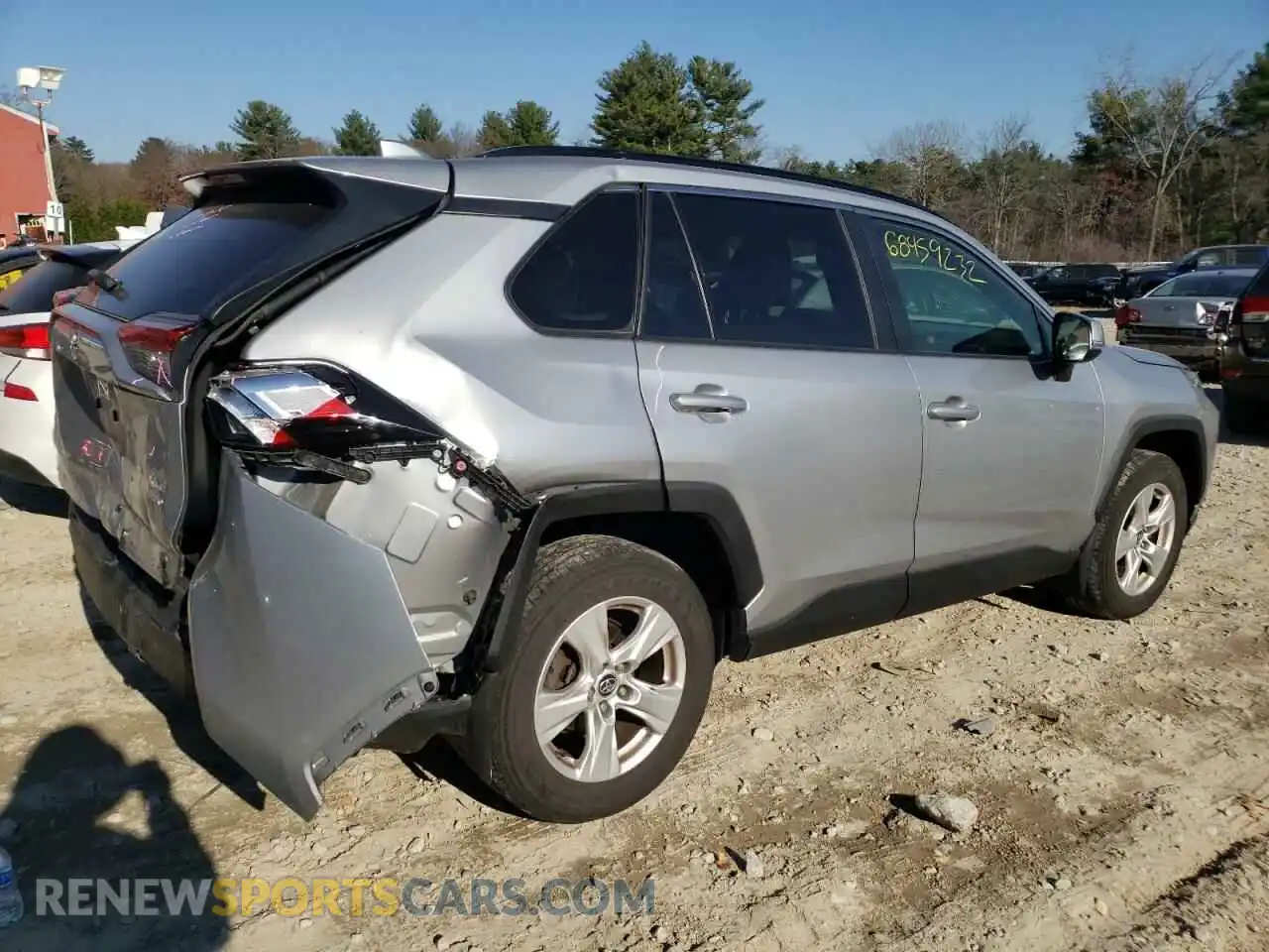 3 Photograph of a damaged car JTMP1RFV0KD500996 TOYOTA RAV4 2019
