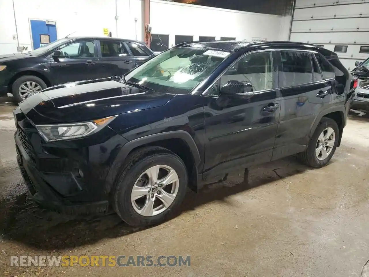 1 Photograph of a damaged car JTMP1RFV2KD015209 TOYOTA RAV4 2019