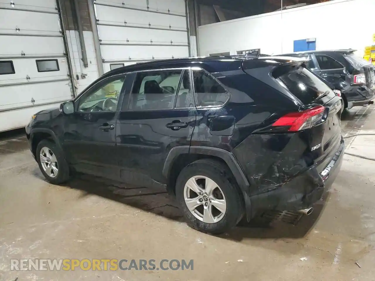 2 Photograph of a damaged car JTMP1RFV2KD015209 TOYOTA RAV4 2019