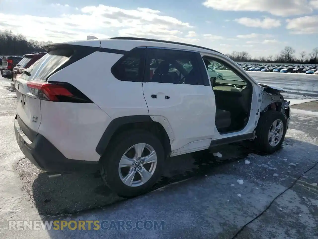 3 fotografías del automóvil dañado JTMP1RFV2KD019714 TOYOTA RAV4 2019