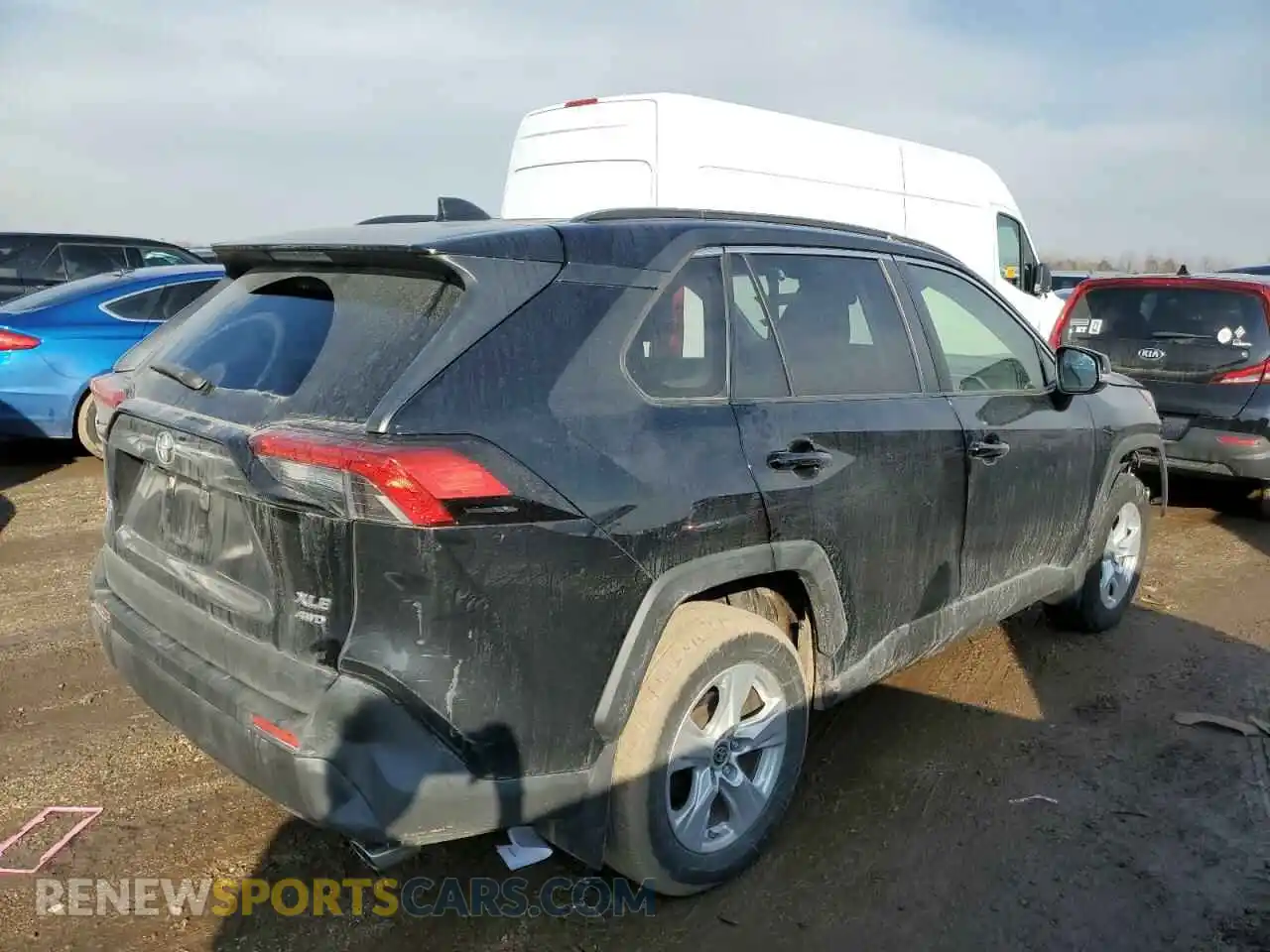 3 Photograph of a damaged car JTMP1RFV3KD040457 TOYOTA RAV4 2019