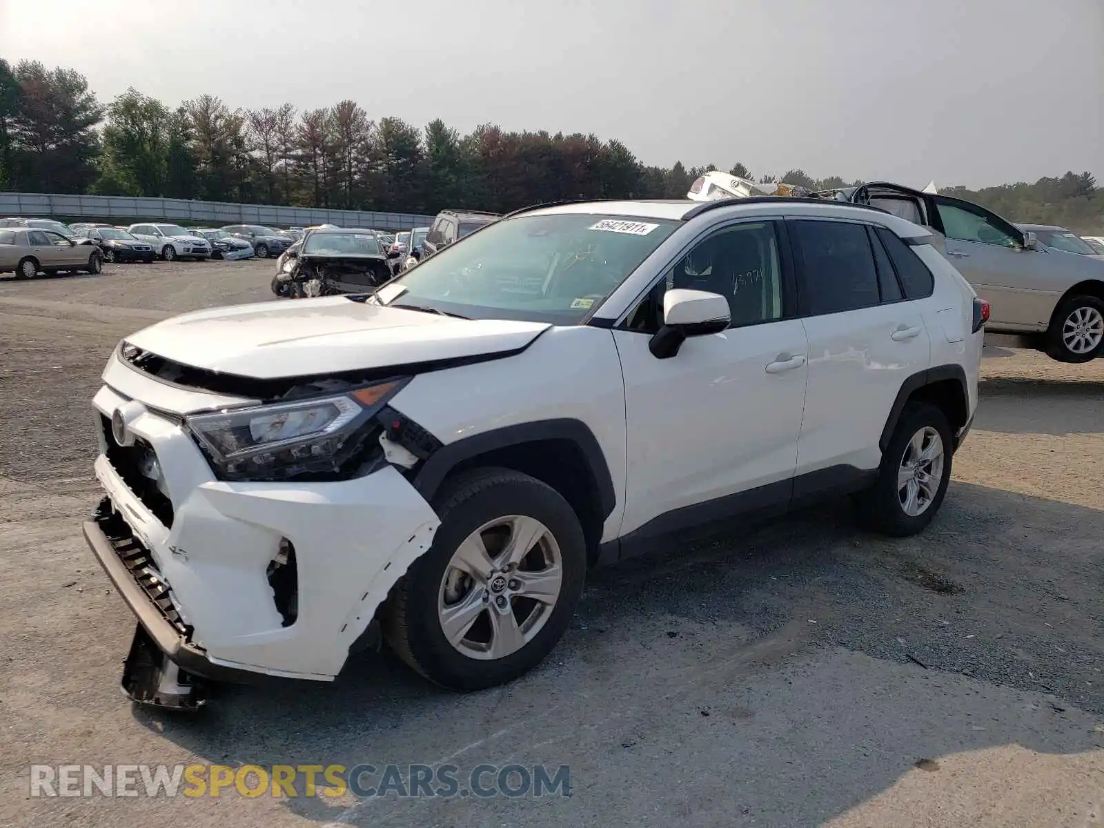2 Photograph of a damaged car JTMP1RFV3KJ017732 TOYOTA RAV4 2019